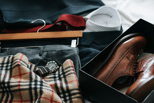 A complete Makeover for Dad Outfit: Must-Have Clothes items